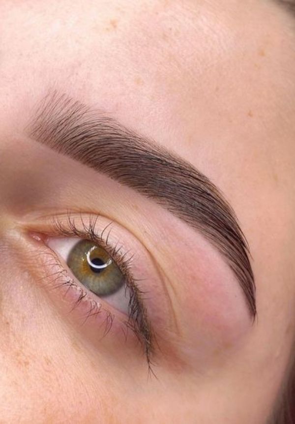 8 - Sobrancelha Perfeita Natural